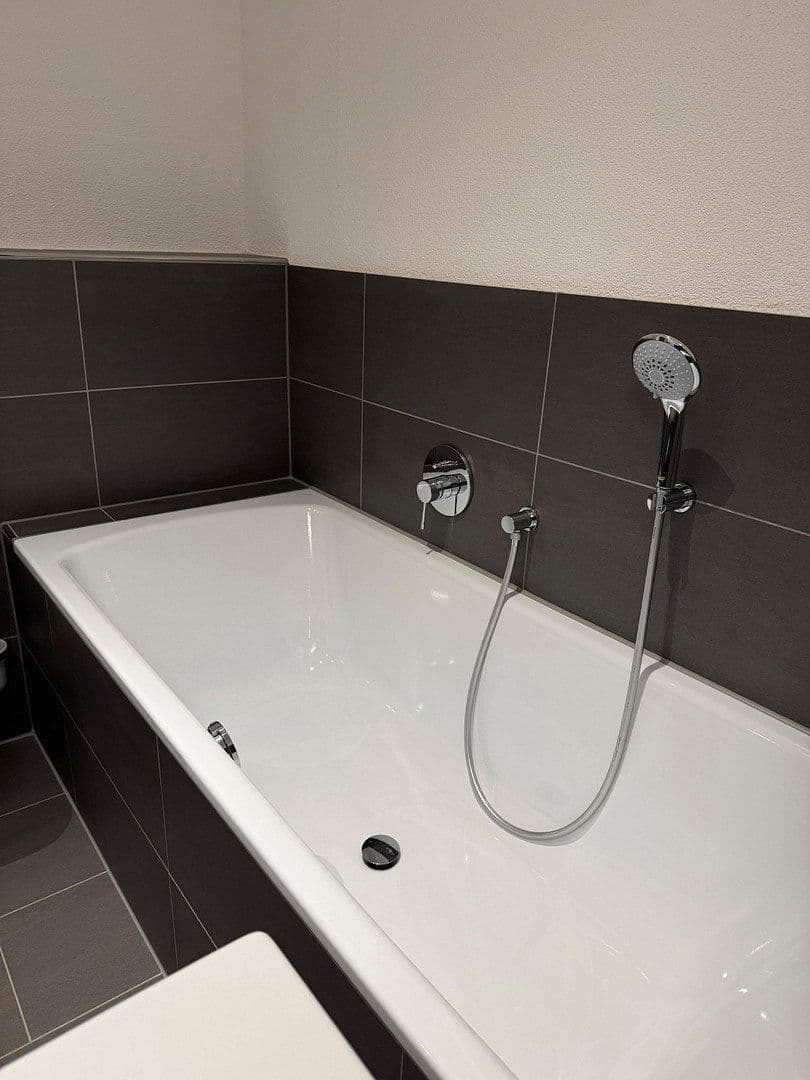 3 bedroom flat for sale, 98 m², Stauffenbergallee 28, Montabaur, Rhineland-Palatinate 3 bedroom flat for sale, 98 m², Stauffenbergallee 28, Montabaur, Rhineland-Palatinate