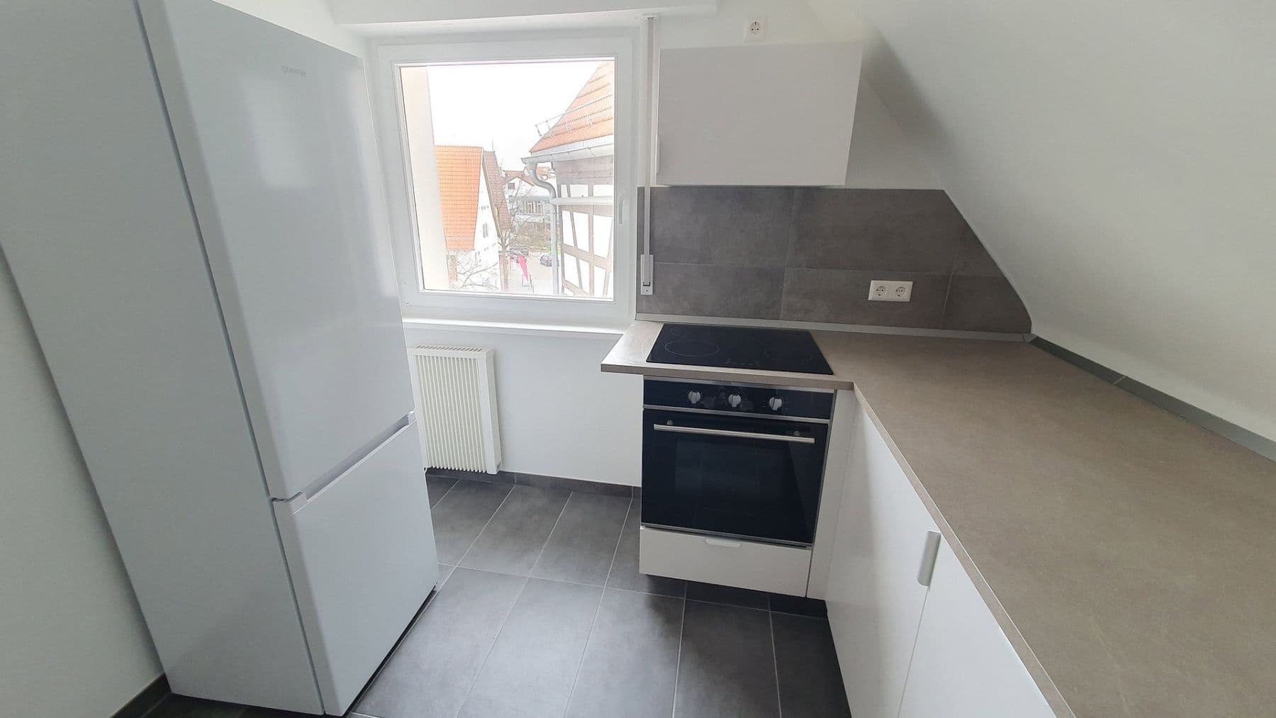 4 bedroom flat to rent, 85 m², Ditzingen, Baden-Württemberg 4 bedroom flat to rent, 85 m², Ditzingen, Baden-Württemberg