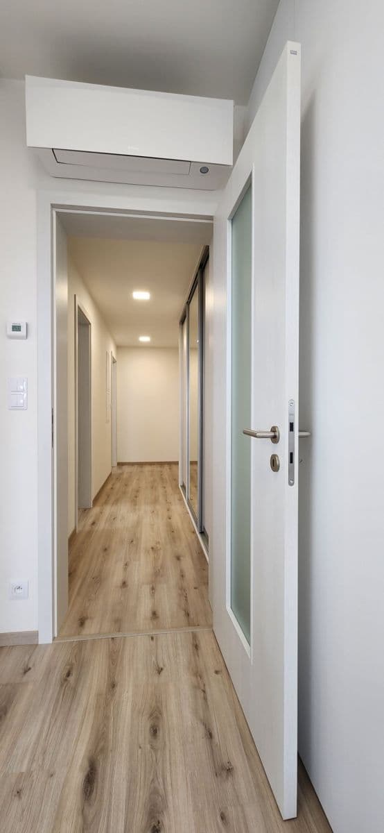 1 bedroom with open-plan kitchen flat to rent, 60 m², Klapálkova, Prague, Prague 1 bedroom with open-plan kitchen flat to rent, 60 m², Klapálkova, Prague, Prague