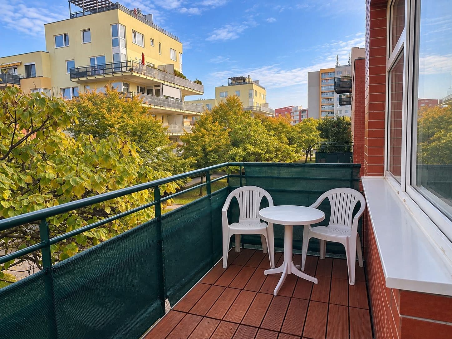 2 bedroom with open-plan kitchen flat to rent, 101 m², Voskovcova, Prague, Prague 2 bedroom with open-plan kitchen flat to rent, 101 m², Voskovcova, Prague, Prague
