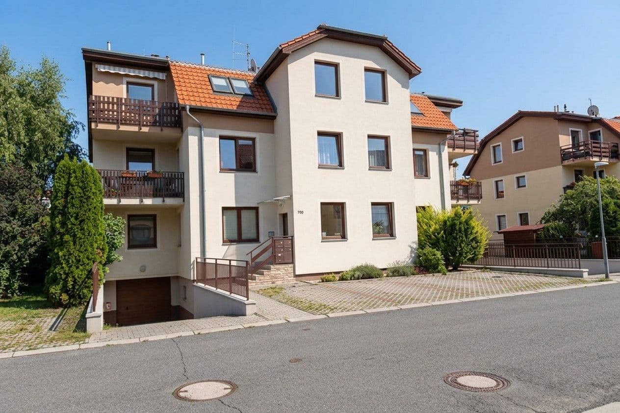 Studio flat for sale, 32 m², Mezi Domy, Jesenice, Středočeský Region Studio flat for sale, 32 m², Mezi Domy, Jesenice, Středočeský Region