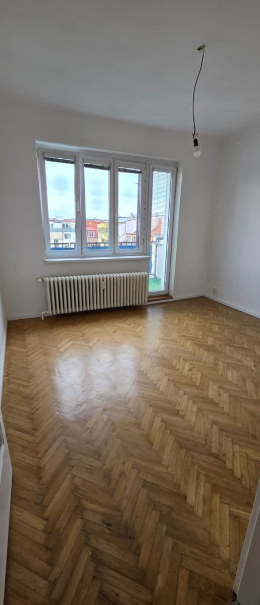 1 bedroom with open-plan kitchen flat to rent, 53 m², Jankovcova, Prague, Prague 1 bedroom with open-plan kitchen flat to rent, 53 m², Jankovcova, Prague, Prague