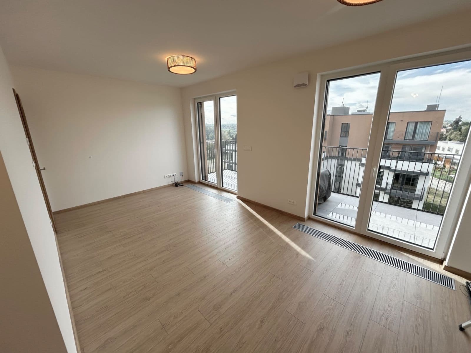 1 bedroom with open-plan kitchen flat for sale, 50 m², Haenkeho, Prague, Prague 1 bedroom with open-plan kitchen flat for sale, 50 m², Haenkeho, Prague, Prague