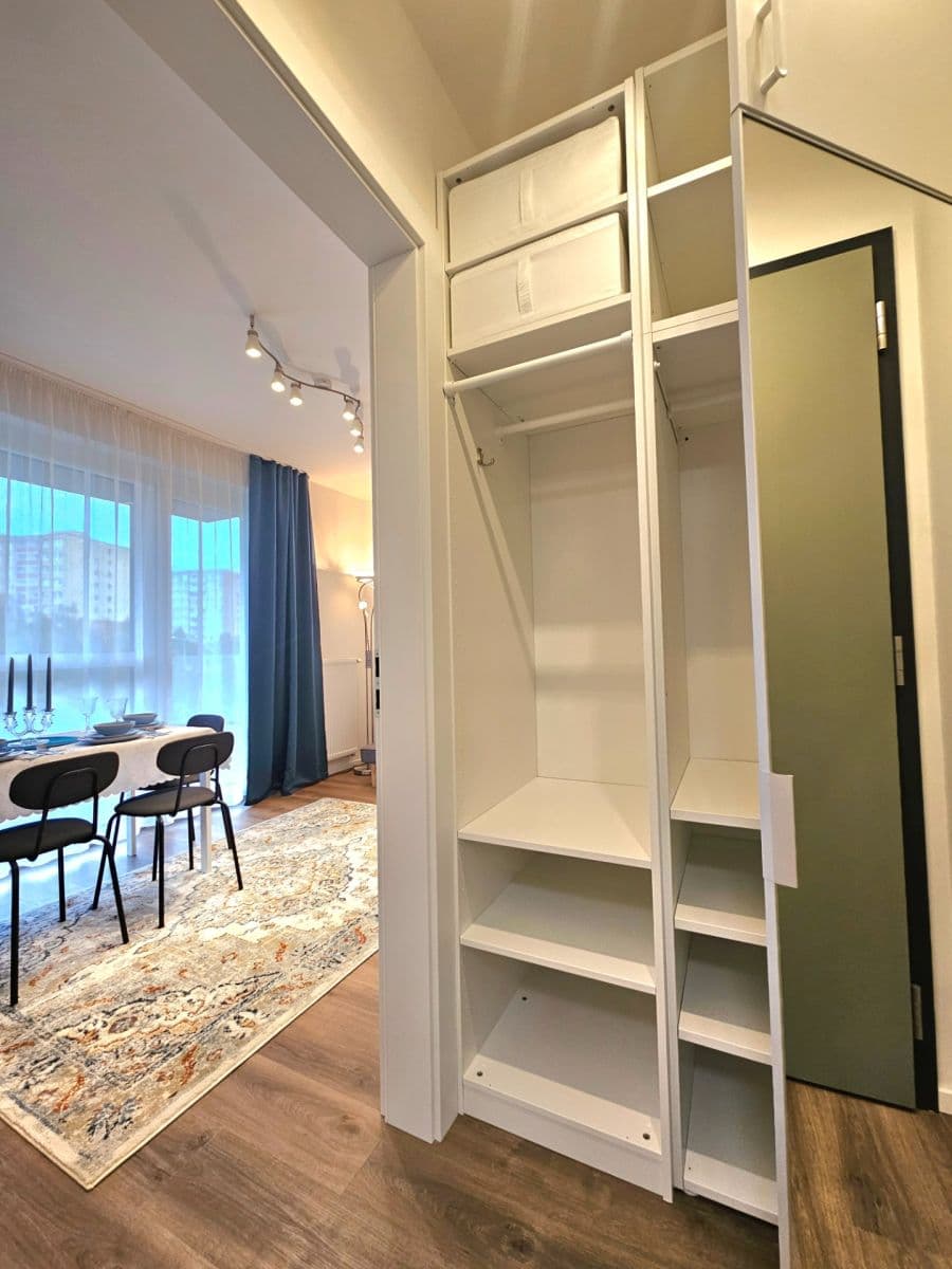 1 bedroom with open-plan kitchen flat to rent, 35 m², Arnošta Valenty, Prague, Prague 1 bedroom with open-plan kitchen flat to rent, 35 m², Arnošta Valenty, Prague, Prague