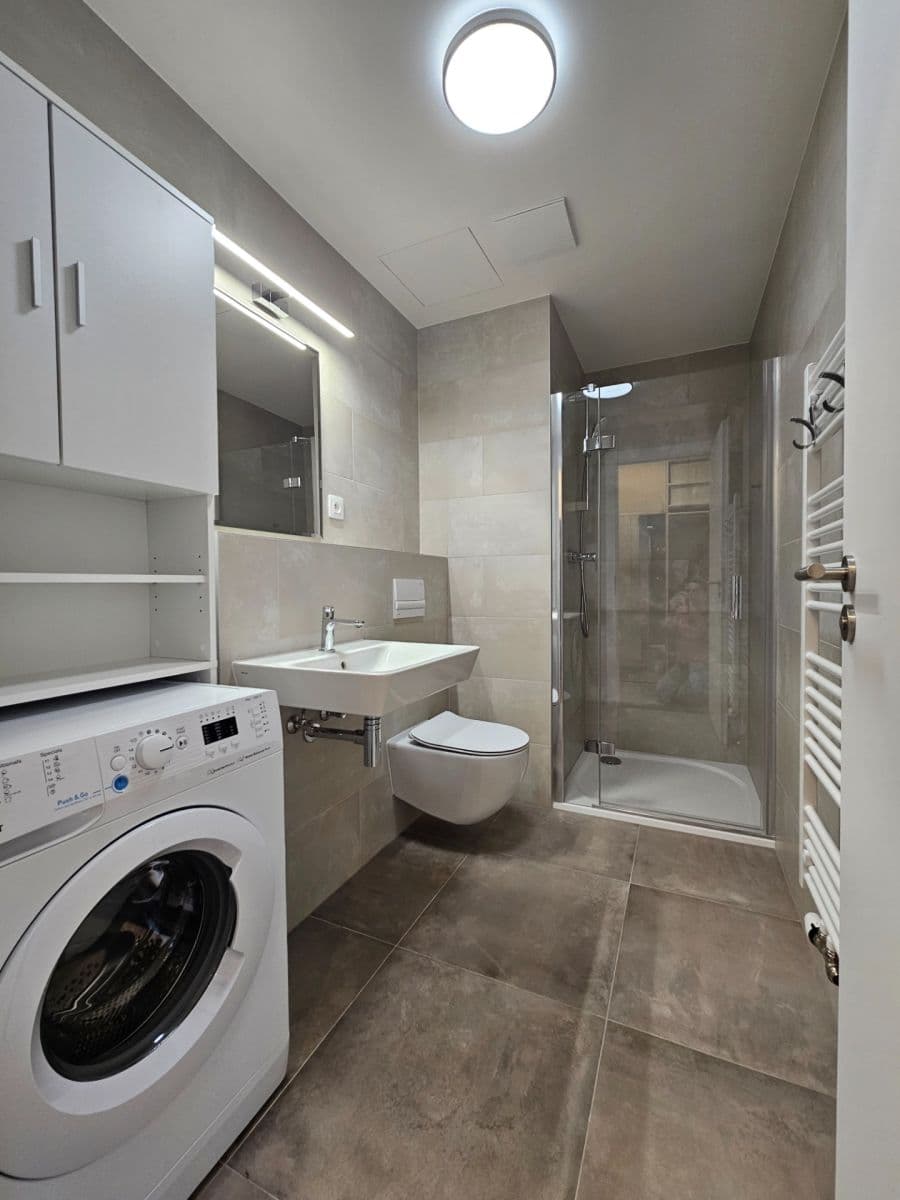 1 bedroom with open-plan kitchen flat to rent, 35 m², Arnošta Valenty, Prague, Prague 1 bedroom with open-plan kitchen flat to rent, 35 m², Arnošta Valenty, Prague, Prague