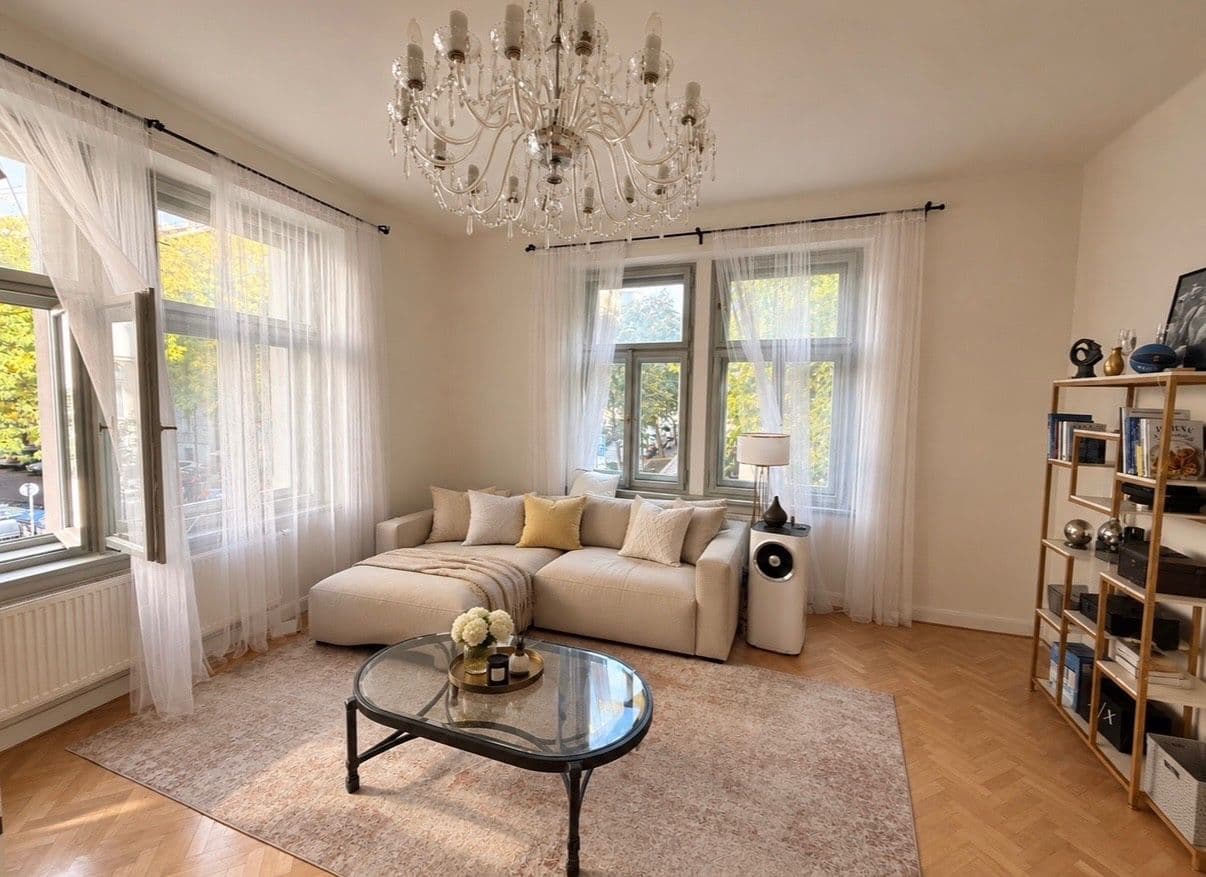 2 bedroom flat to rent, 81 m², Velehradská, Prague, Prague 2 bedroom flat to rent, 81 m², Velehradská, Prague, Prague