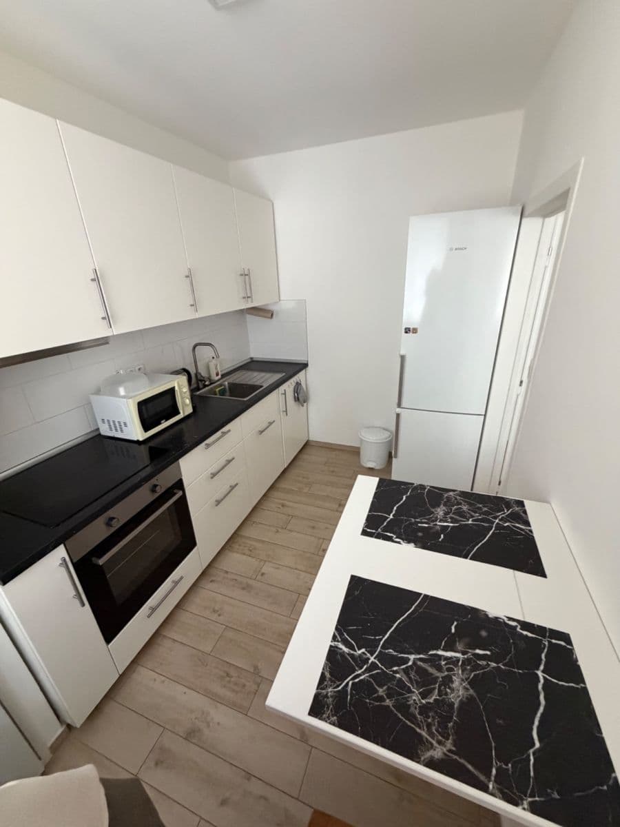 2 bedroom flat to rent, 45 m², Dreyerova, Prague, Prague 2 bedroom flat to rent, 45 m², Dreyerova, Prague, Prague