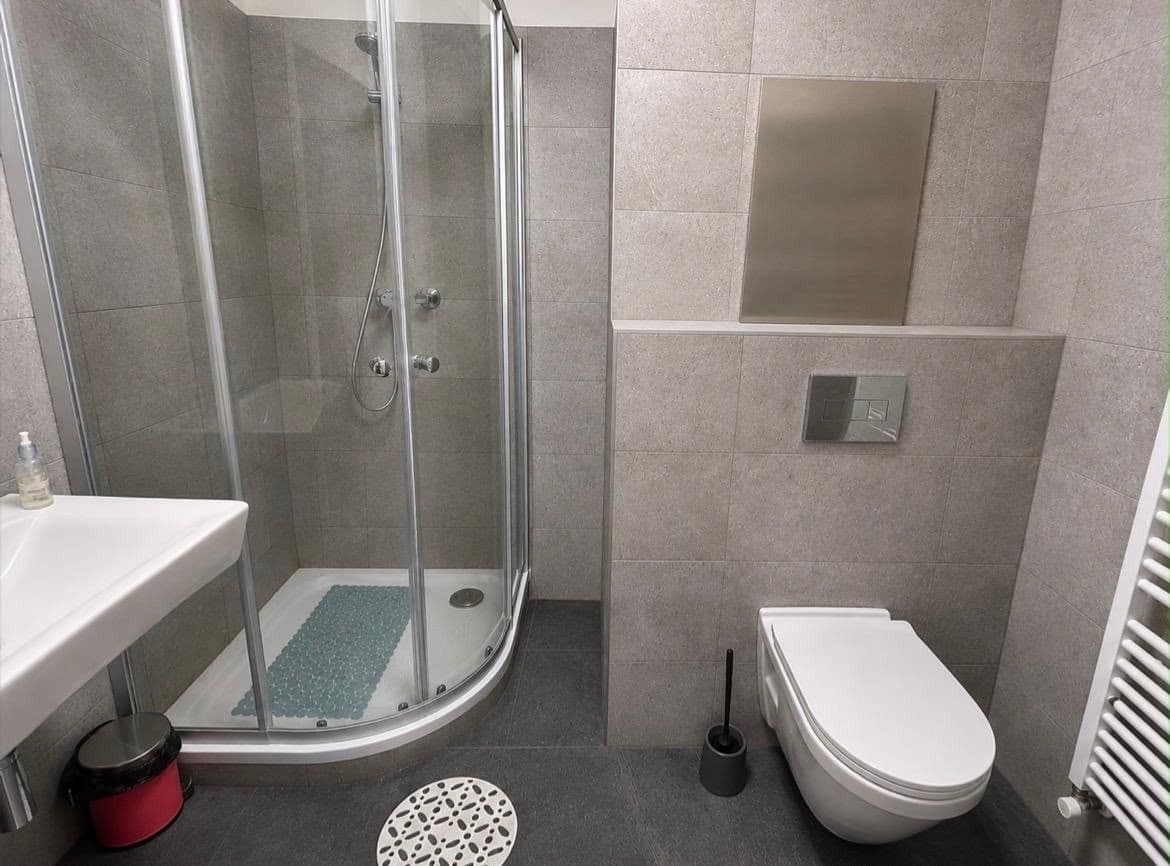 Studio flat to rent, 36 m², Choceradská, Prague, Prague Studio flat to rent, 36 m², Choceradská, Prague, Prague