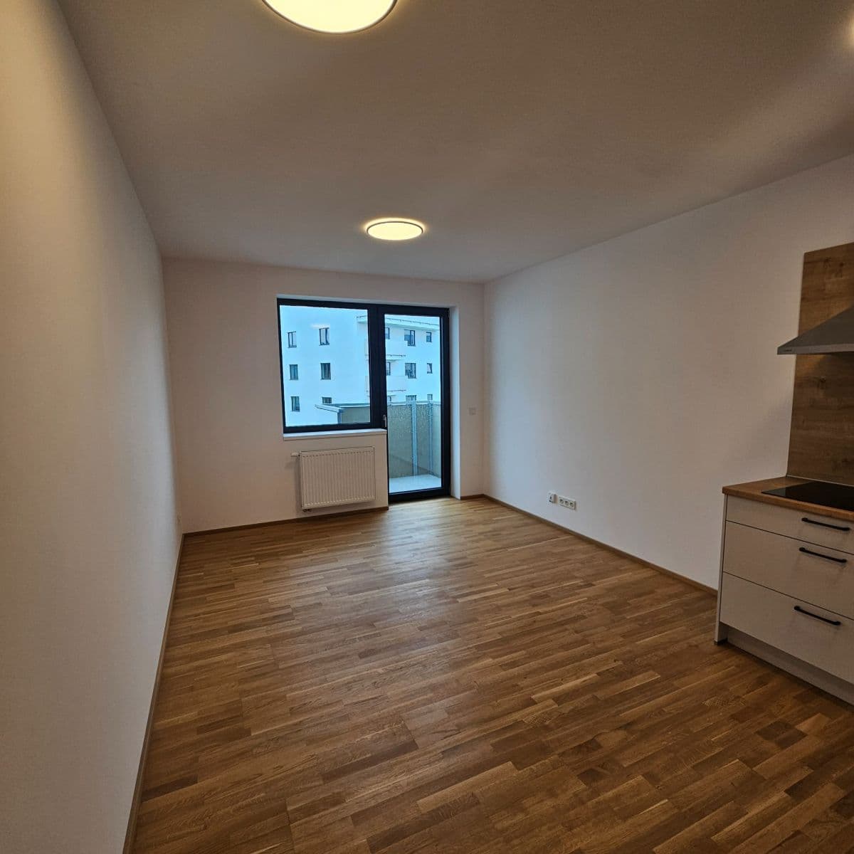 1 bedroom with open-plan kitchen flat to rent, 50 m², Lesík, Kladno, Středočeský Region 1 bedroom with open-plan kitchen flat to rent, 50 m², Lesík, Kladno, Středočeský Region