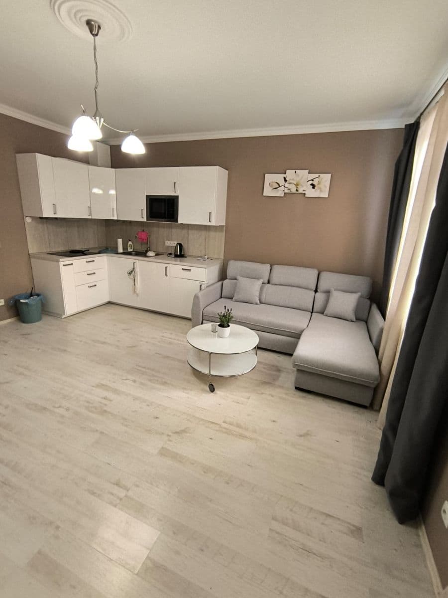 2 bedroom with open-plan kitchen flat to rent, 80 m², Moravská, Karlovy Vary, Karlovarský Region 2 bedroom with open-plan kitchen flat to rent, 80 m², Moravská, Karlovy Vary, Karlovarský Region