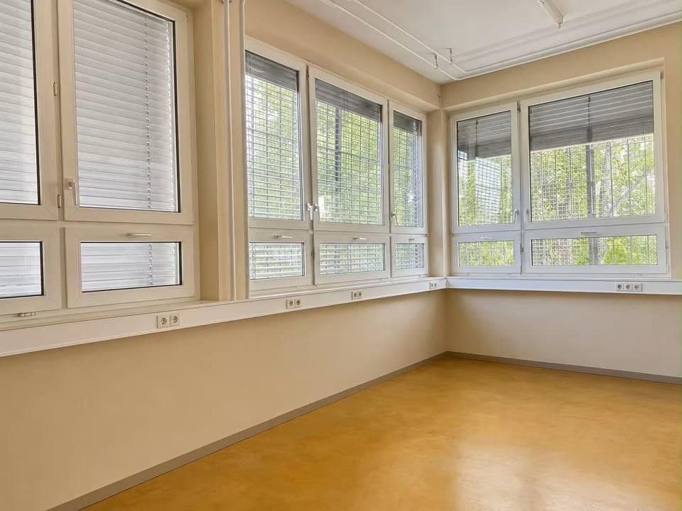 non-residential property to rent, 450 m², Kornbühlstr. 102, Burladingen, Baden-Württemberg non-residential property to rent, 450 m², Kornbühlstr. 102, Burladingen, Baden-Württemberg