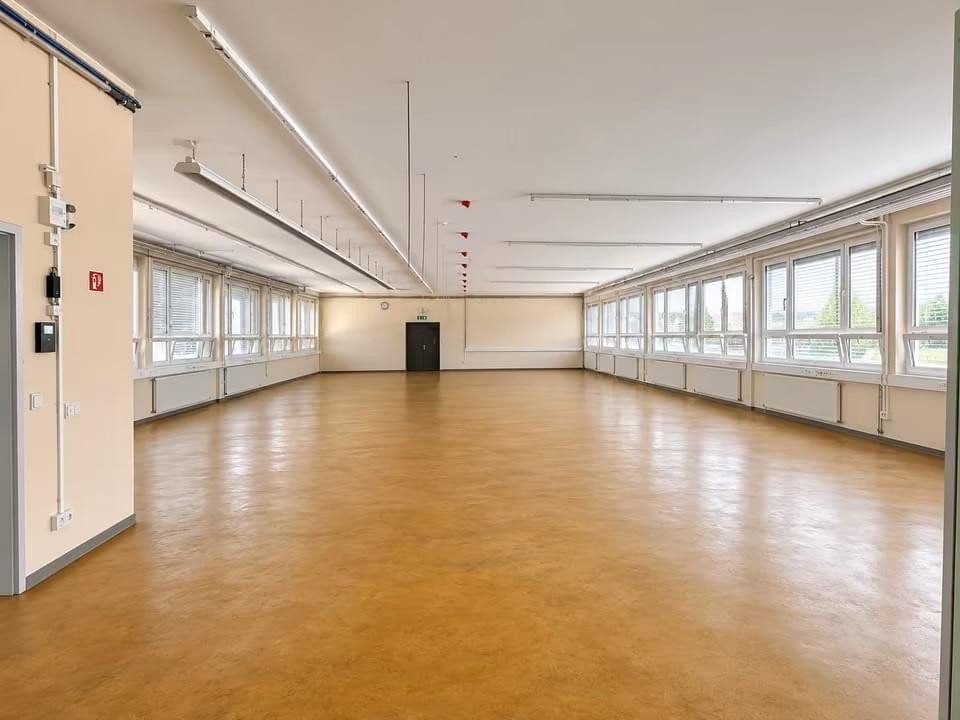 non-residential property to rent, 450 m², Kornbühlstr. 102, Burladingen, Baden-Württemberg non-residential property to rent, 450 m², Kornbühlstr. 102, Burladingen, Baden-Württemberg