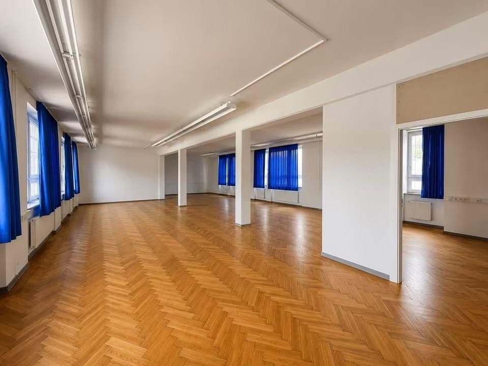 non-residential property to rent, 1,000 m², Kornbühlstr. 100, Burladingen, Baden-Württemberg non-residential property to rent, 1,000 m², Kornbühlstr. 100, Burladingen, Baden-Württemberg