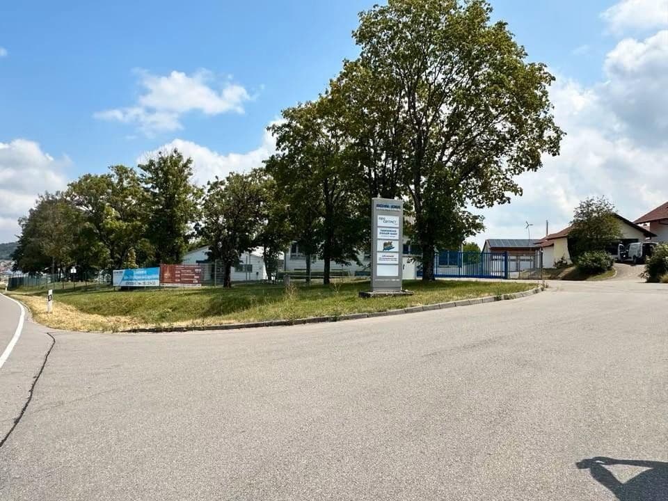 non-residential property to rent, 1,000 m², Kornbühlstr. 100, Burladingen, Baden-Württemberg non-residential property to rent, 1,000 m², Kornbühlstr. 100, Burladingen, Baden-Württemberg