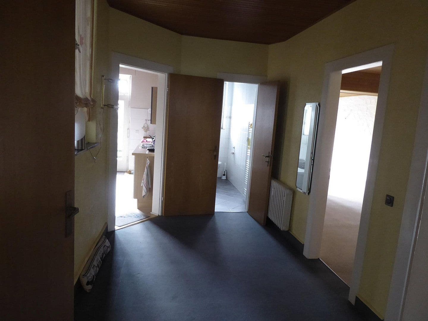 3 bedroom flat to rent, 92 m², Buscher Feld 8, Solingen, North Rhine-Westphalia 3 bedroom flat to rent, 92 m², Buscher Feld 8, Solingen, North Rhine-Westphalia