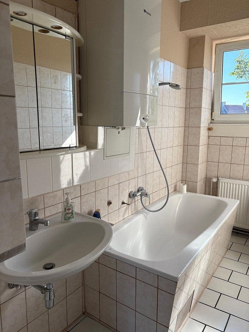 3 bedroom flat to rent, 75 m², Wiesbaden, Hesse 3 bedroom flat to rent, 75 m², Wiesbaden, Hesse