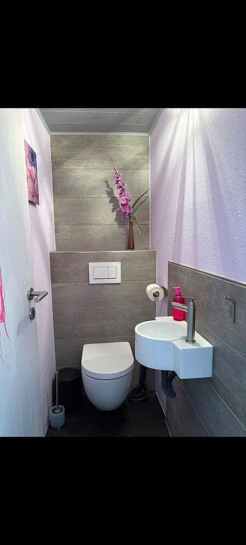 2 bedroom with open-plan kitchen flat to rent, 136 m², Wiesentalerstr. 16, Waghäusel, Baden-Württemberg 2 bedroom with open-plan kitchen flat to rent, 136 m², Wiesentalerstr. 16, Waghäusel, Baden-Württemberg