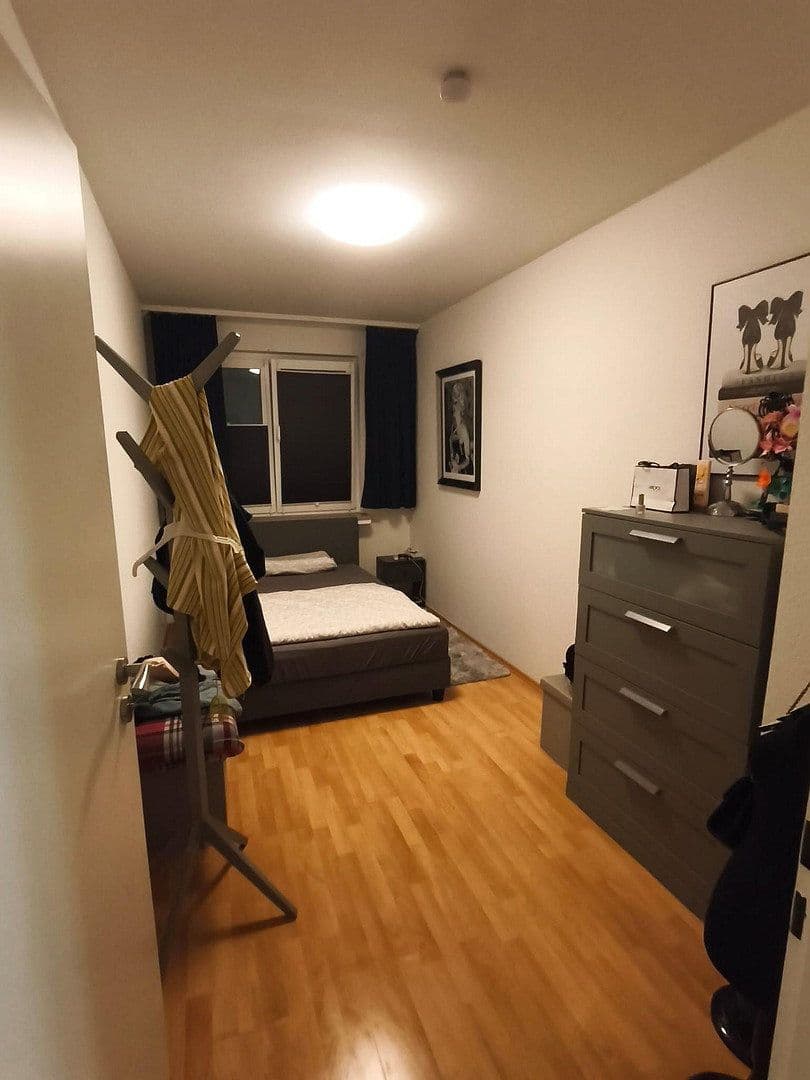 3 bedroom flat to rent, 85 m², Neviandtstrasse, Wuppertal, North Rhine-Westphalia 3 bedroom flat to rent, 85 m², Neviandtstrasse, Wuppertal, North Rhine-Westphalia