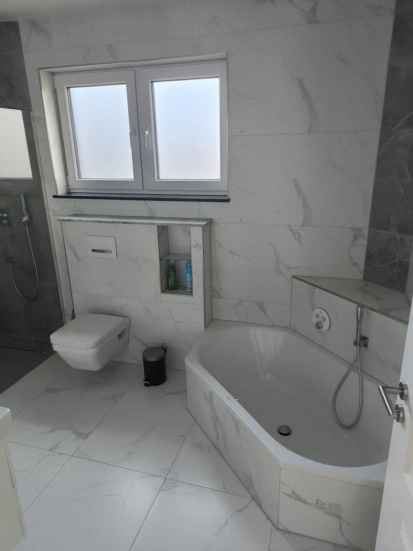 3 bedroom flat to rent, 89 m², Hürth, North Rhine-Westphalia 3 bedroom flat to rent, 89 m², Hürth, North Rhine-Westphalia
