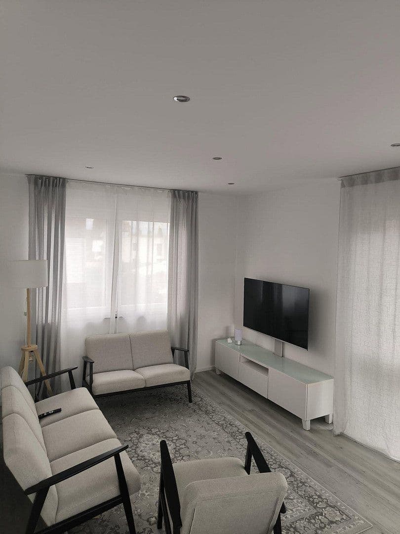 3 bedroom flat to rent, 89 m², Hürth, North Rhine-Westphalia 3 bedroom flat to rent, 89 m², Hürth, North Rhine-Westphalia