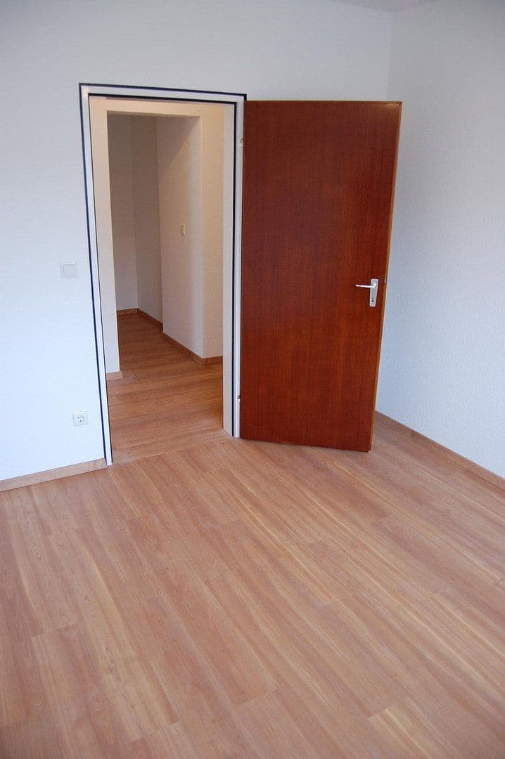 3 bedroom flat to rent, 77 m², Lange Zeile 72, Erlangen, Bavaria 3 bedroom flat to rent, 77 m², Lange Zeile 72, Erlangen, Bavaria