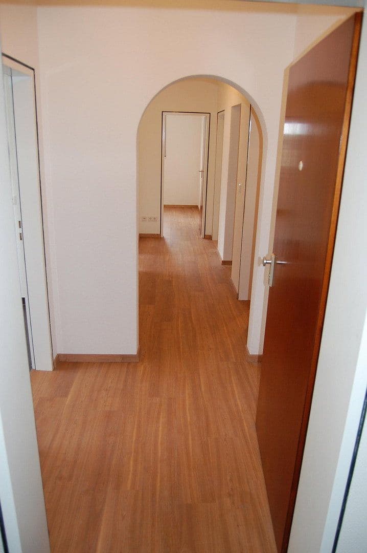 3 bedroom flat to rent, 77 m², Lange Zeile 72, Erlangen, Bavaria 3 bedroom flat to rent, 77 m², Lange Zeile 72, Erlangen, Bavaria