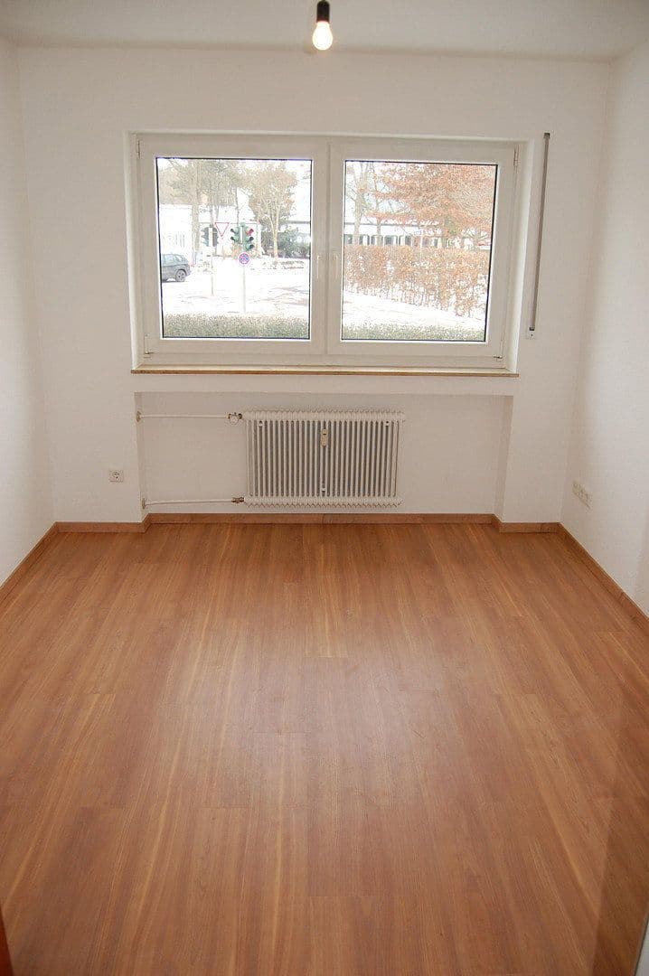 3 bedroom flat to rent, 77 m², Lange Zeile 72, Erlangen, Bavaria 3 bedroom flat to rent, 77 m², Lange Zeile 72, Erlangen, Bavaria