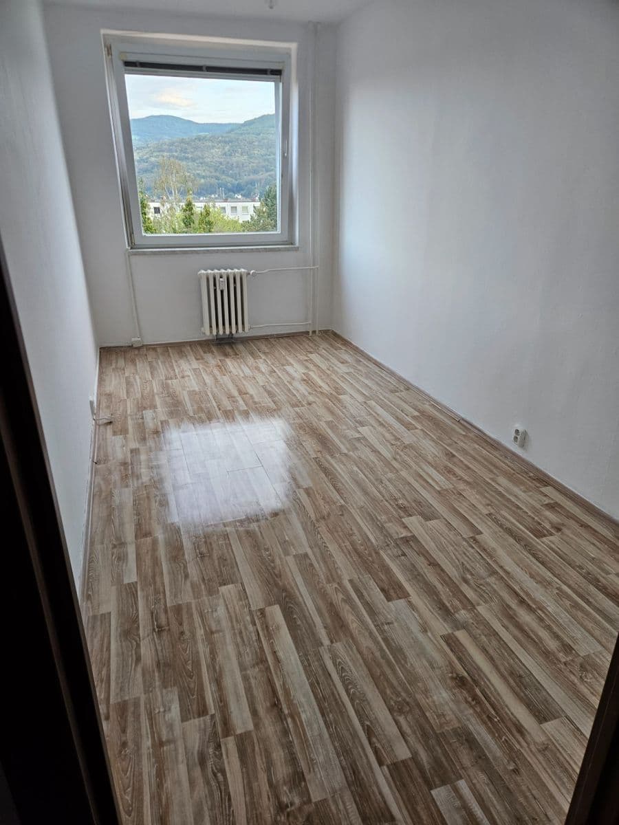 2 bedroom flat to rent, 48 m², Vojanova, Ústí nad Labem, Ústecký Region 2 bedroom flat to rent, 48 m², Vojanova, Ústí nad Labem, Ústecký Region