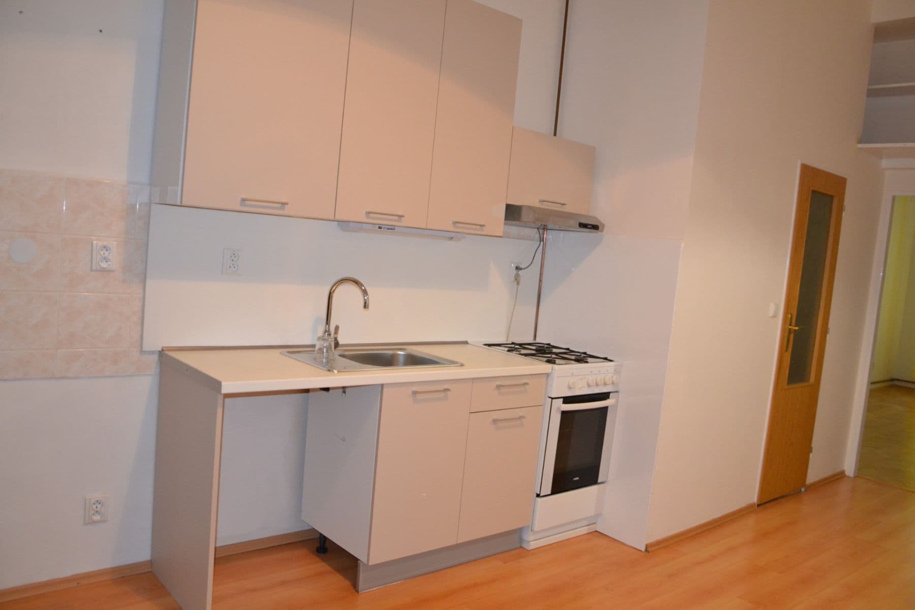 1 bedroom with open-plan kitchen flat to rent, 44 m², Chelčického, Prague, Prague 1 bedroom with open-plan kitchen flat to rent, 44 m², Chelčického, Prague, Prague