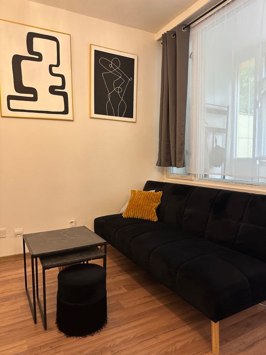 Studio flat to rent, 35 m², Hlivická, Prague, Prague Studio flat to rent, 35 m², Hlivická, Prague, Prague