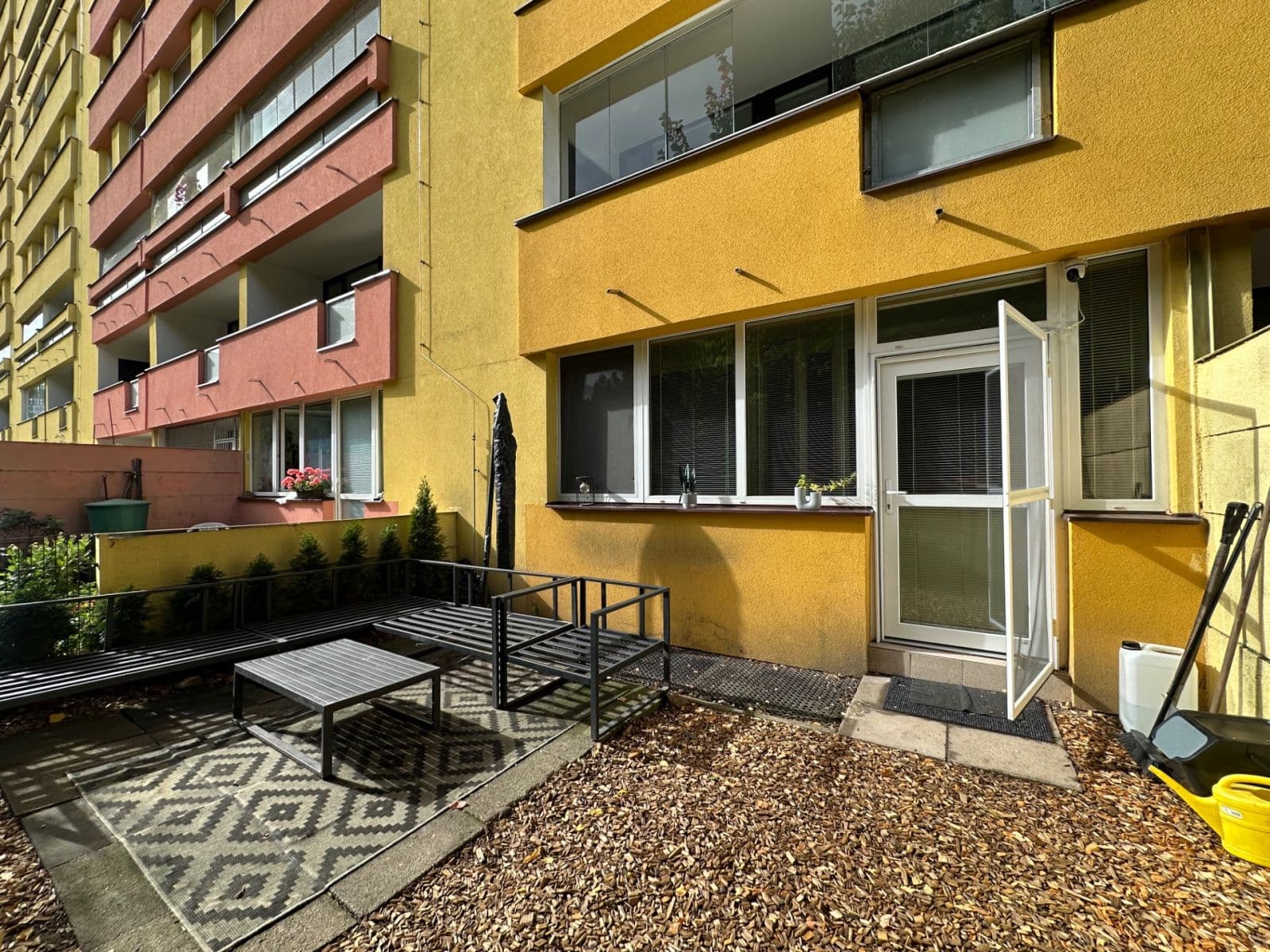 Studio flat to rent, 35 m², Hlivická, Prague, Prague Studio flat to rent, 35 m², Hlivická, Prague, Prague