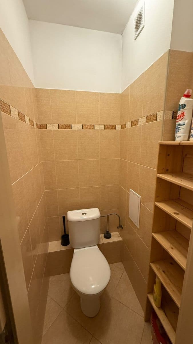 1 bedroom with open-plan kitchen flat to rent, 46 m², Nad Údolím, Husinec, Středočeský Region 1 bedroom with open-plan kitchen flat to rent, 46 m², Nad Údolím, Husinec, Středočeský Region