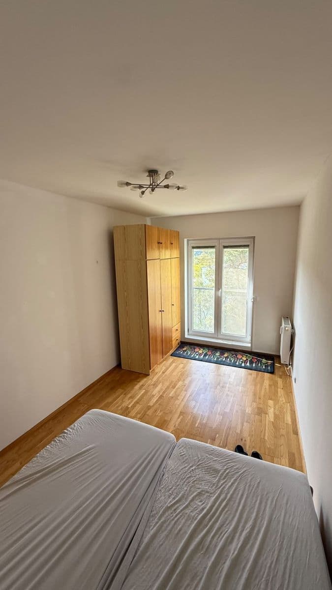 1 bedroom with open-plan kitchen flat to rent, 46 m², Nad Údolím, Husinec, Středočeský Region 1 bedroom with open-plan kitchen flat to rent, 46 m², Nad Údolím, Husinec, Středočeský Region