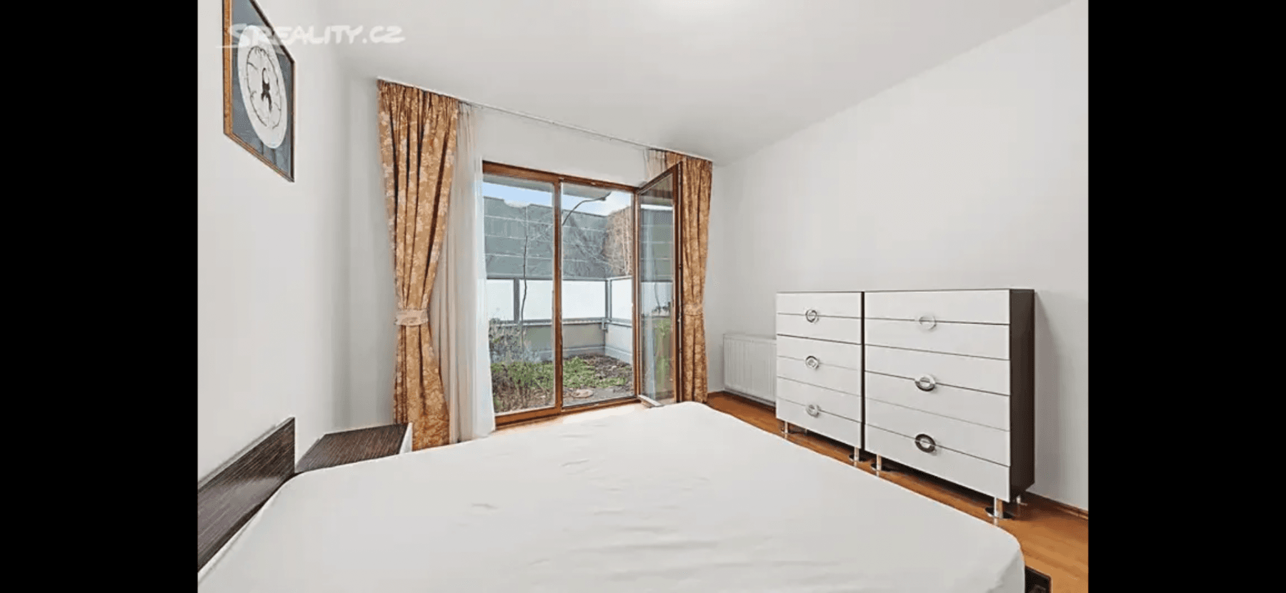 2 bedroom with open-plan kitchen flat to rent, 72 m², Heinemannova, Prague, Prague 2 bedroom with open-plan kitchen flat to rent, 72 m², Heinemannova, Prague, Prague