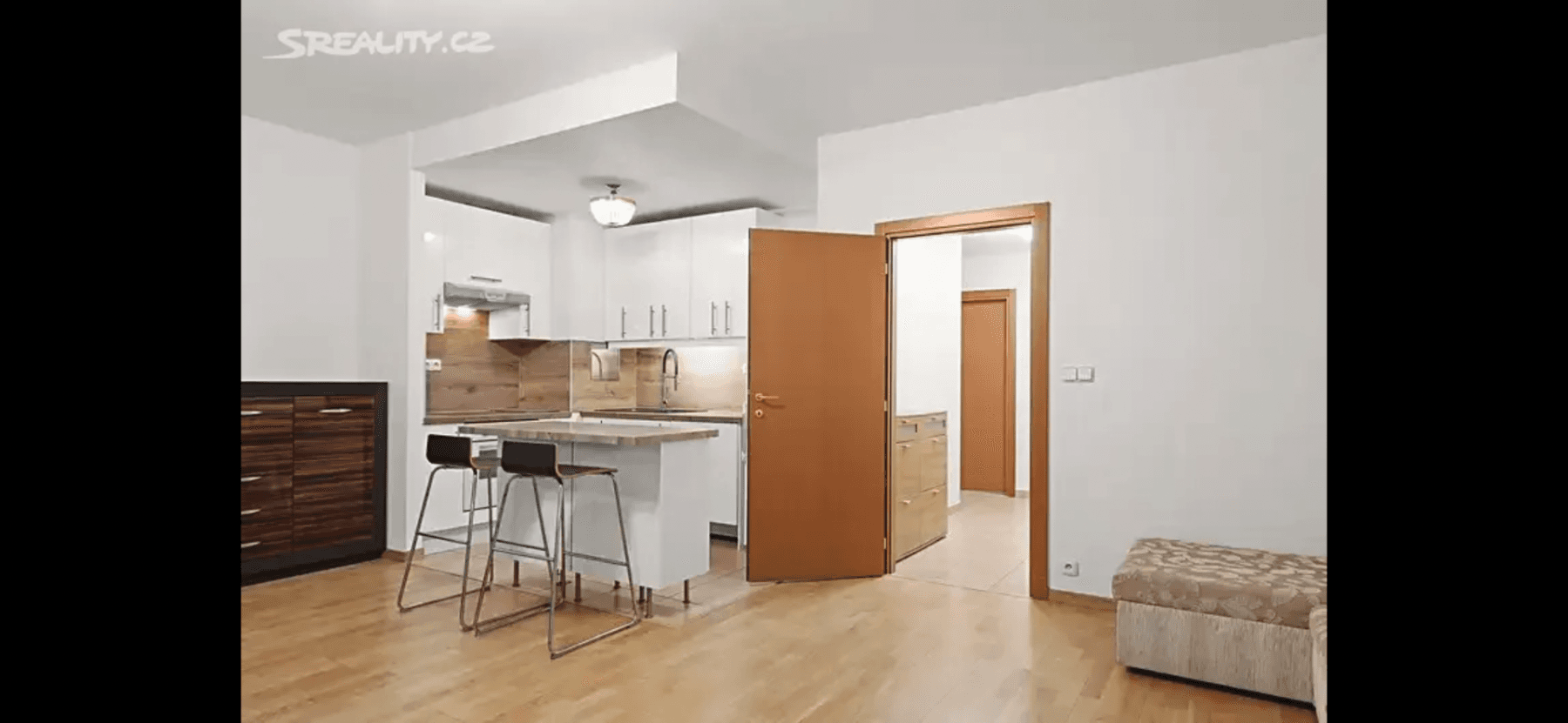 2 bedroom with open-plan kitchen flat to rent, 72 m², Heinemannova, Prague, Prague 2 bedroom with open-plan kitchen flat to rent, 72 m², Heinemannova, Prague, Prague