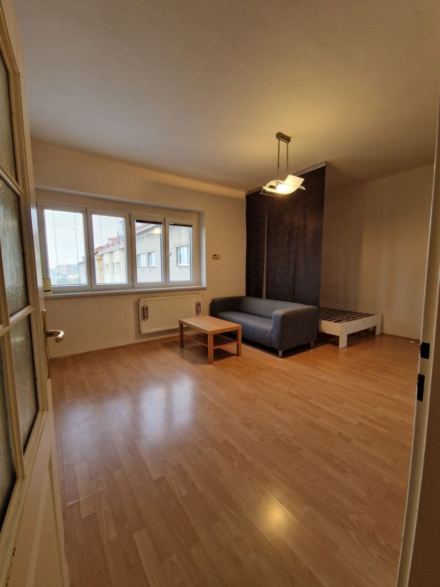 1 bedroom flat to rent, 46 m², Jihlavská, Prague, Prague 1 bedroom flat to rent, 46 m², Jihlavská, Prague, Prague