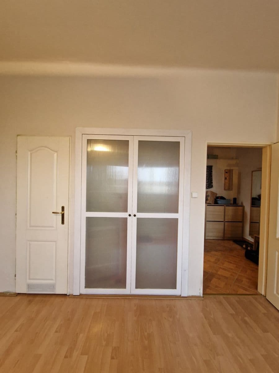 1 bedroom flat to rent, 46 m², Jihlavská, Prague, Prague 1 bedroom flat to rent, 46 m², Jihlavská, Prague, Prague