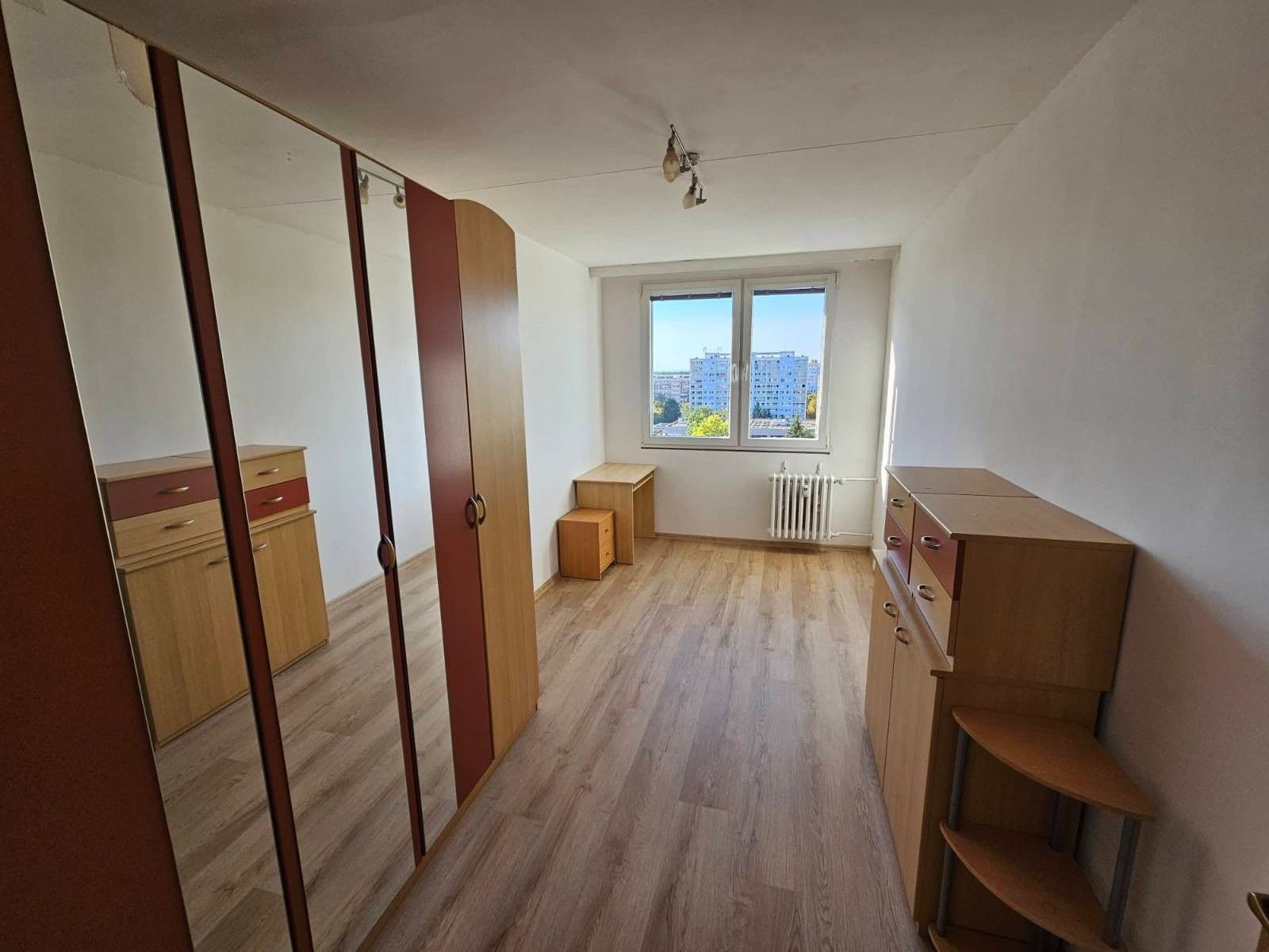 3 bedroom flat to rent, 77 m², Nechvílova, Prague, Prague 3 bedroom flat to rent, 77 m², Nechvílova, Prague, Prague