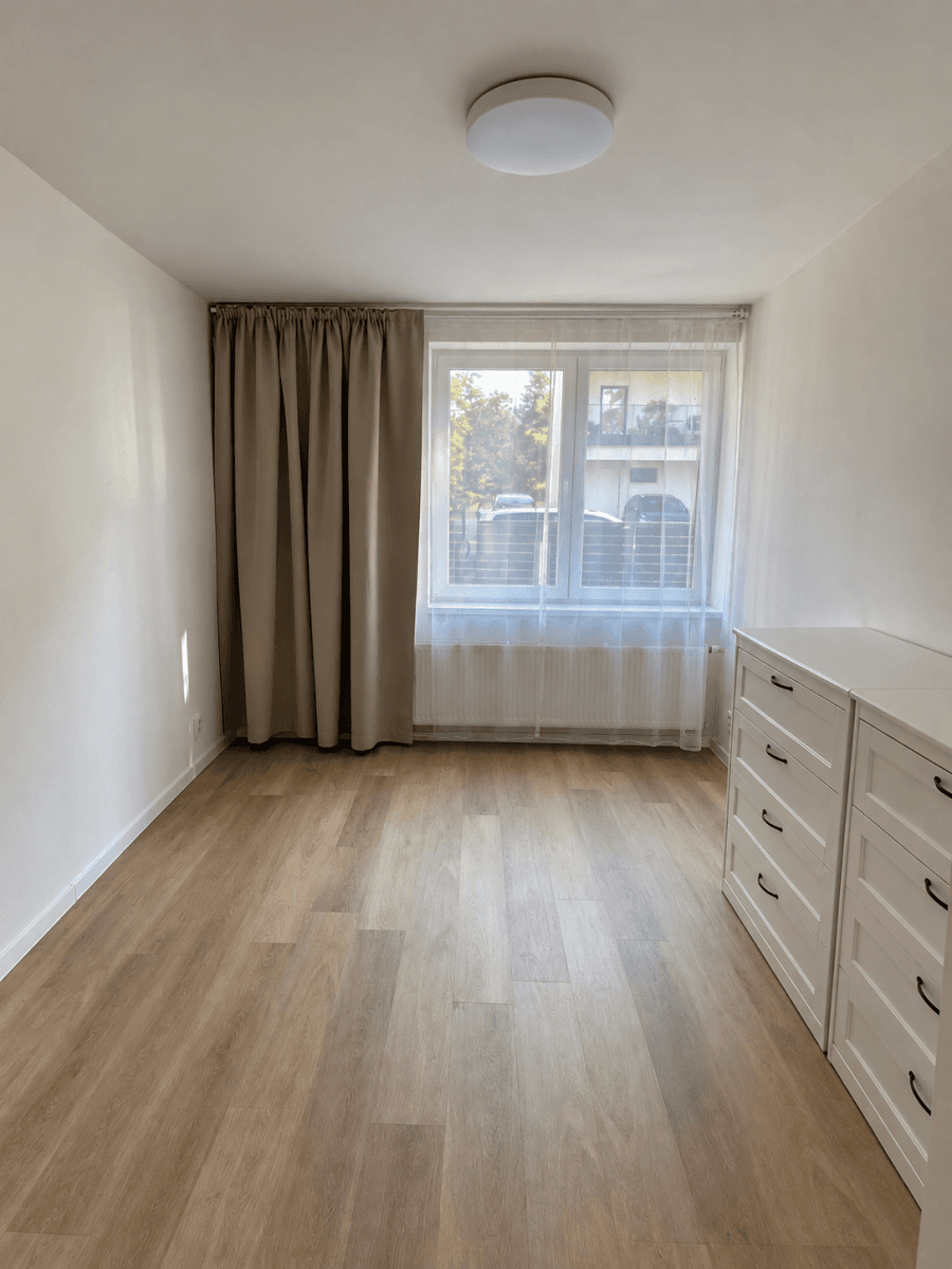 2 bedroom with open-plan kitchen flat to rent, 73 m², Danielova, Prague, Prague 2 bedroom with open-plan kitchen flat to rent, 73 m², Danielova, Prague, Prague