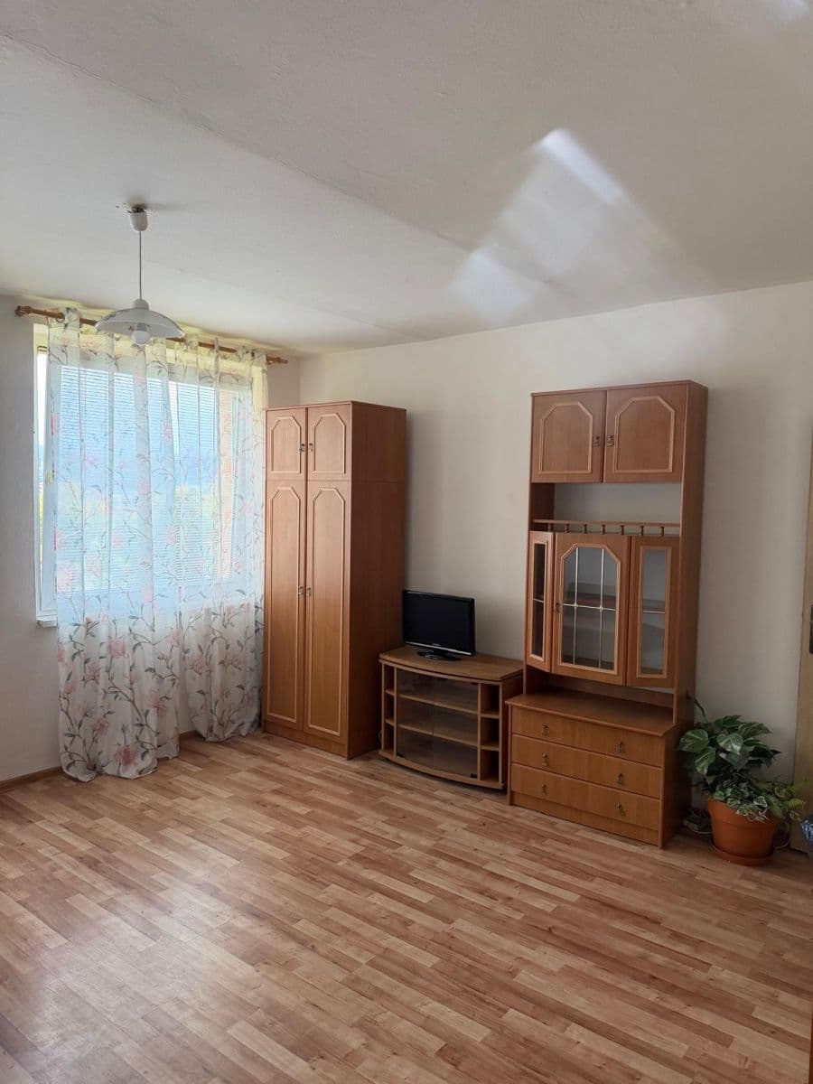 Studio flat for sale, 32 m², V Oblouku, Ústí nad Labem, Ústecký Region Studio flat for sale, 32 m², V Oblouku, Ústí nad Labem, Ústecký Region