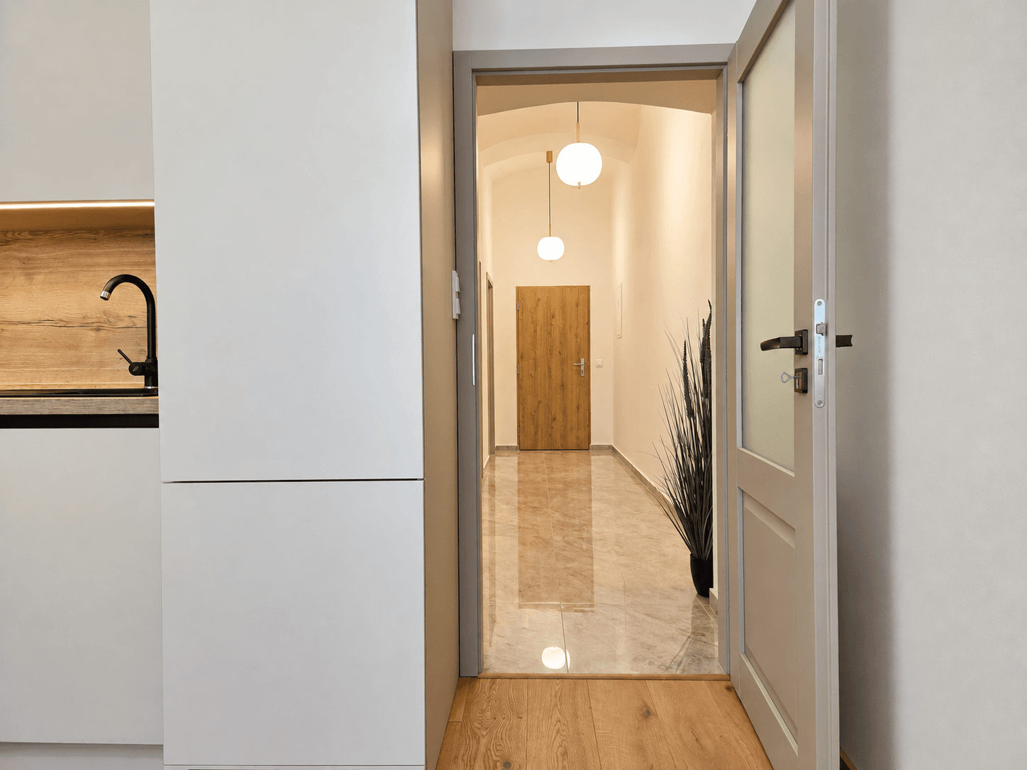 1 bedroom with open-plan kitchen flat for sale, 54 m², Dělnická, Prague, Prague 1 bedroom with open-plan kitchen flat for sale, 54 m², Dělnická, Prague, Prague