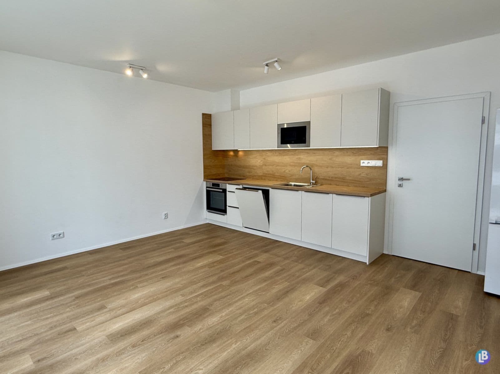 Studio flat to rent, 35 m², Železná, Plzeň, Plzeňský Region Studio flat to rent, 35 m², Železná, Plzeň, Plzeňský Region