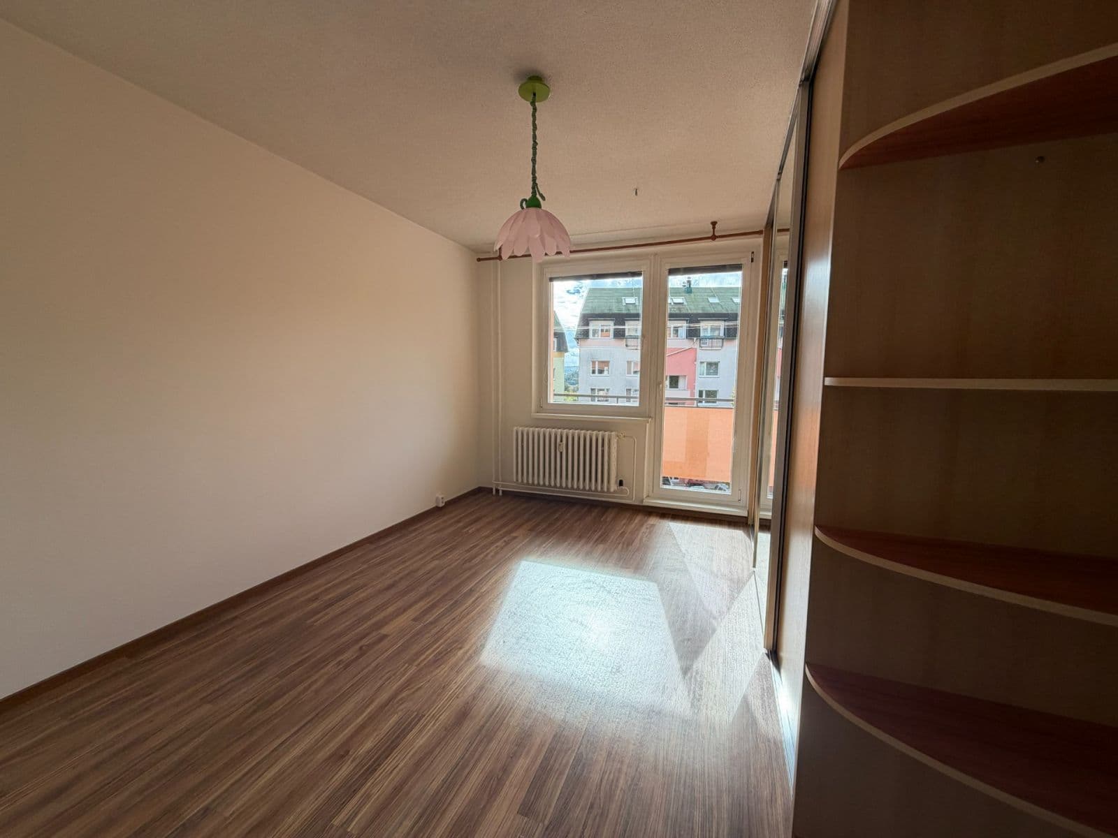 2 bedroom with open-plan kitchen flat to rent, 86 m², Kaštanová, Rosice, Jihomoravský Region 2 bedroom with open-plan kitchen flat to rent, 86 m², Kaštanová, Rosice, Jihomoravský Region