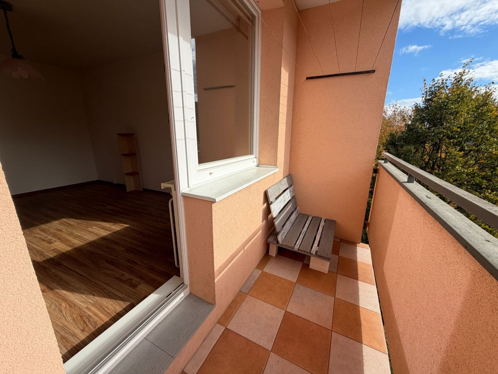 2 bedroom with open-plan kitchen flat to rent, 86 m², Kaštanová, Rosice, Jihomoravský Region 2 bedroom with open-plan kitchen flat to rent, 86 m², Kaštanová, Rosice, Jihomoravský Region