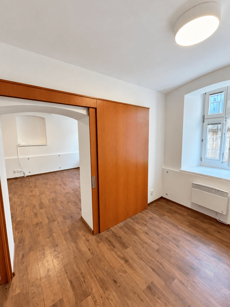 1 bedroom with open-plan kitchen flat to rent, 33 m², třída Kpt. Jaroše, Brno, Jihomoravský Region 1 bedroom with open-plan kitchen flat to rent, 33 m², třída Kpt. Jaroše, Brno, Jihomoravský Region
