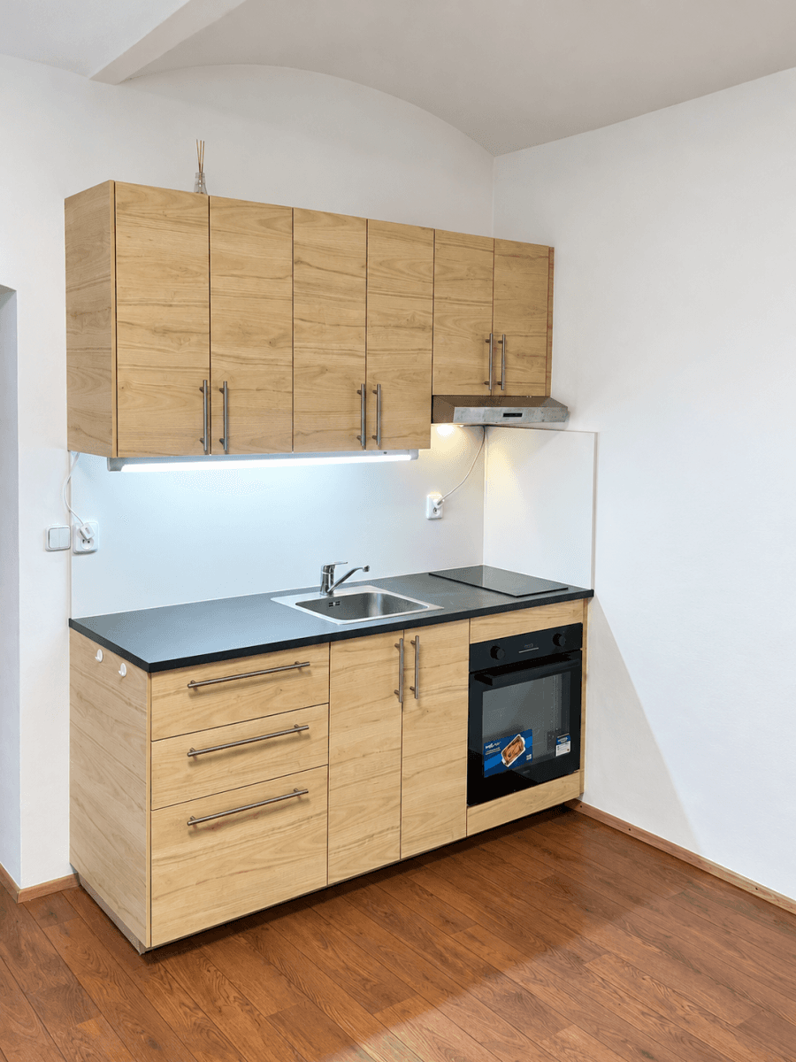 1 bedroom with open-plan kitchen flat to rent, 33 m², třída Kpt. Jaroše, Brno, Jihomoravský Region 1 bedroom with open-plan kitchen flat to rent, 33 m², třída Kpt. Jaroše, Brno, Jihomoravský Region
