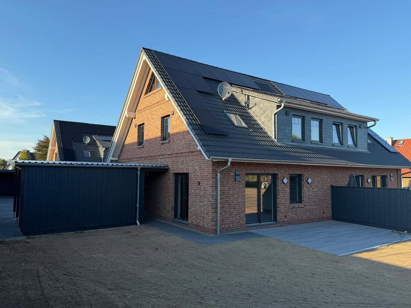 house for sale, 126 m², Unter den Linden 28 a + c, Stelle, Lower Saxony house for sale, 126 m², Unter den Linden 28 a + c, Stelle, Lower Saxony