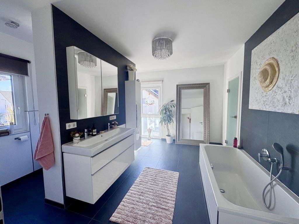 house for sale, 158 m², Nidderau, Hesse house for sale, 158 m², Nidderau, Hesse