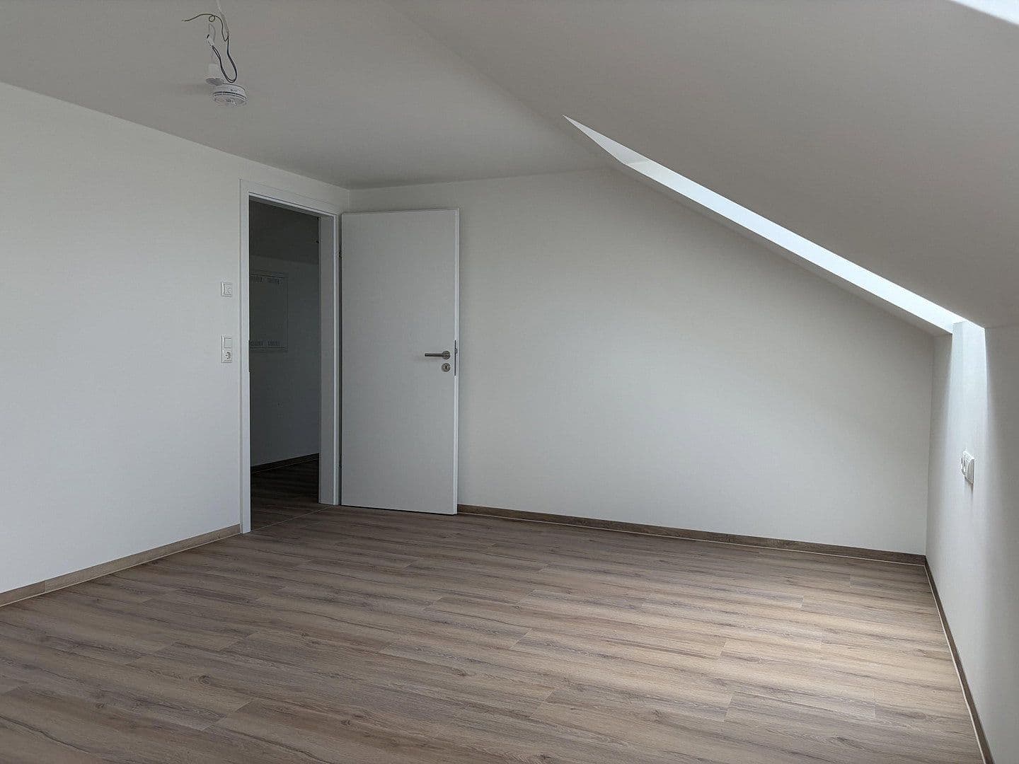 3 bedroom flat to rent, 91 m², Augsburger Straße 16, Wertingen, Bavaria 3 bedroom flat to rent, 91 m², Augsburger Straße 16, Wertingen, Bavaria