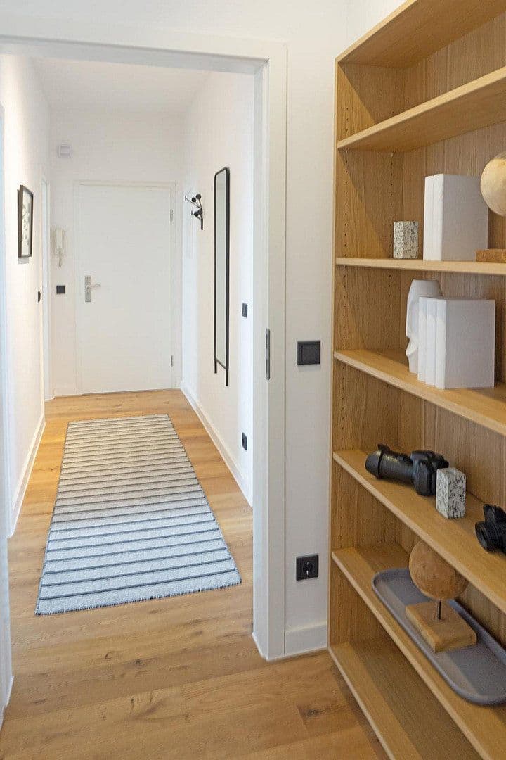 3 bedroom flat to rent, 71 m², Aachenerstrasse 157, Düsseldorf, North Rhine-Westphalia 3 bedroom flat to rent, 71 m², Aachenerstrasse 157, Düsseldorf, North Rhine-Westphalia